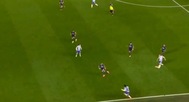 中欧体育app-【英超】福登2射1传 京多安马赫雷斯破门 曼城4比1