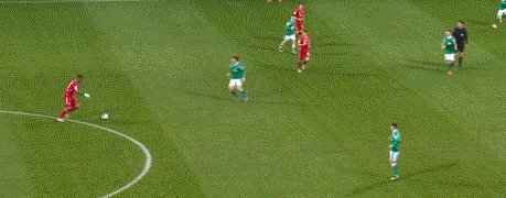 中欧体育-【德甲】莱万三中框+破门 穆勒两助攻 拜仁3比1客胜